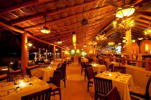 Dining tables in restaurant La Palapa in Puerto Vallarta