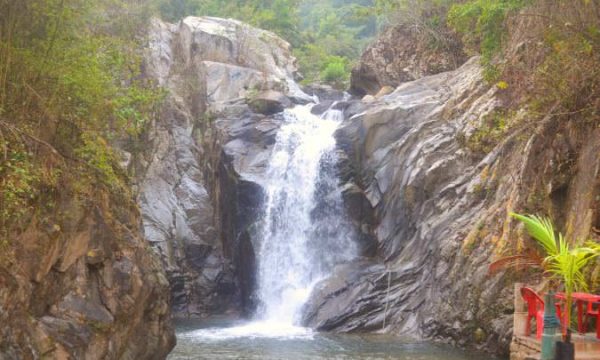 cascade above quimixto jalisco mexico