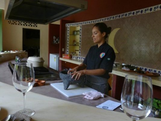 Chef Miriam Flores teaching her cooking class in Puerto Vallarta.