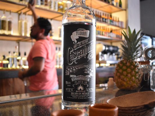 Experience 5 small batch artesanal Tequilas!